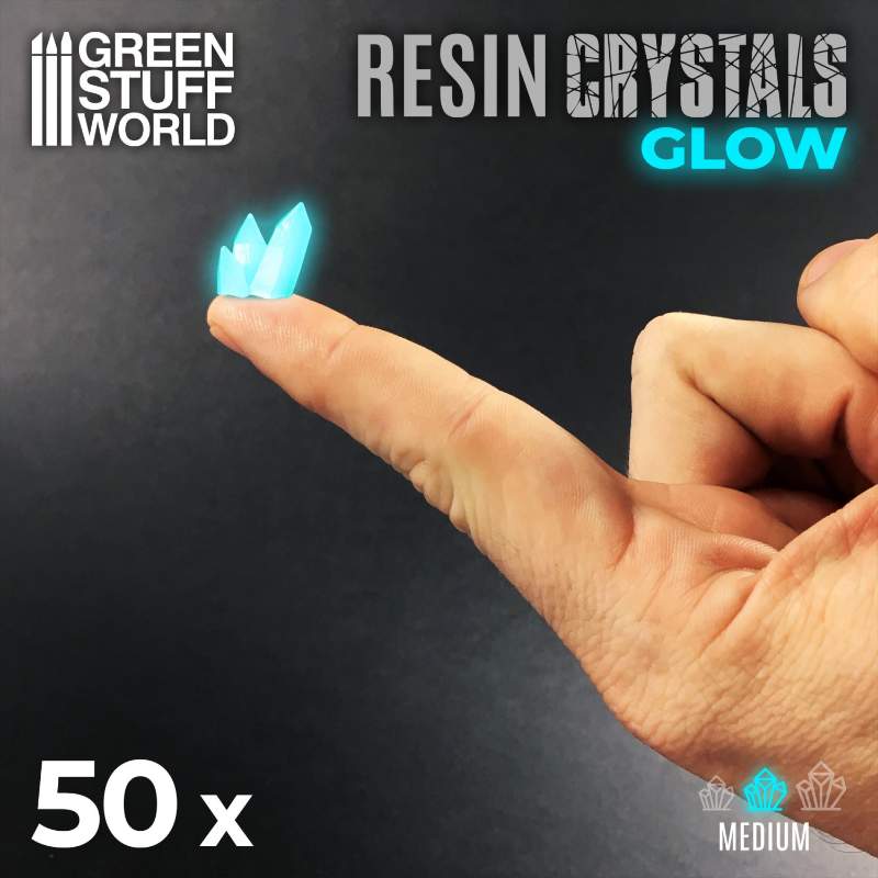 Aqua Turquoise Glow Resin Crystals Medium | Svetleći tirkizni smolasti kristali srednji 9-16mm (50 kom)